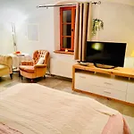 -alter Sandwirt- In Sunny Carinthia * Vorderberg