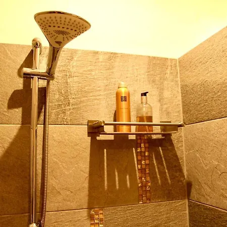 -alter Sandwirt- In Sunny Carinthia Semesterbostad *